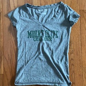 Mount Olive College T-shirt, Redshirt brand